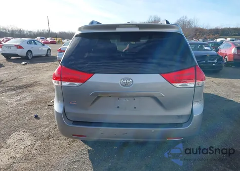 2014 Toyota Sienna Xle 7 Passenger из США, поврежденный, VIN 5TDDK3DC1ES088787